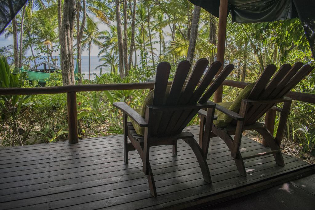 La Leona Eco Lodge Carate Zewnętrze zdjęcie
