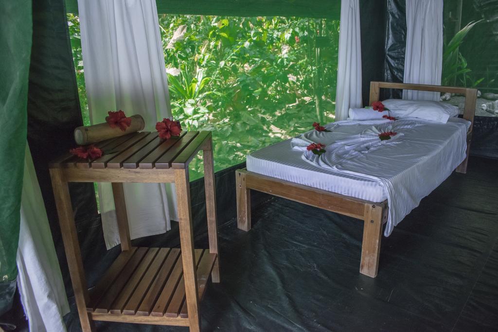 La Leona Eco Lodge Carate Zewnętrze zdjęcie