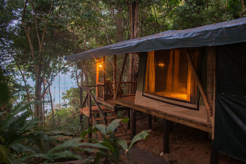 La Leona Eco Lodge Carate Zewnętrze zdjęcie